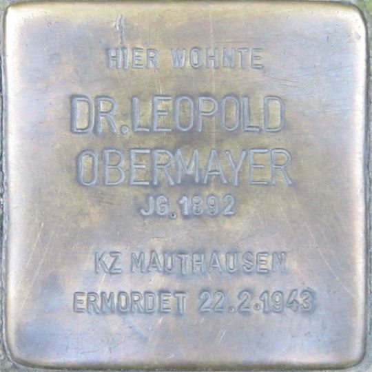 Stolperstein für Dr. Leopold Obermayer
