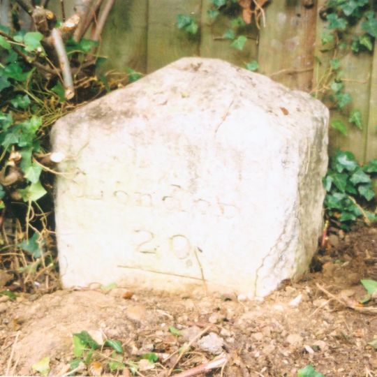 Milestone, Oxford Road; near Rock Dell, jct. with Bulstrode Way