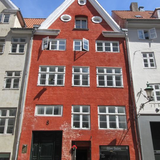 Sankt Gertruds Stræde 8