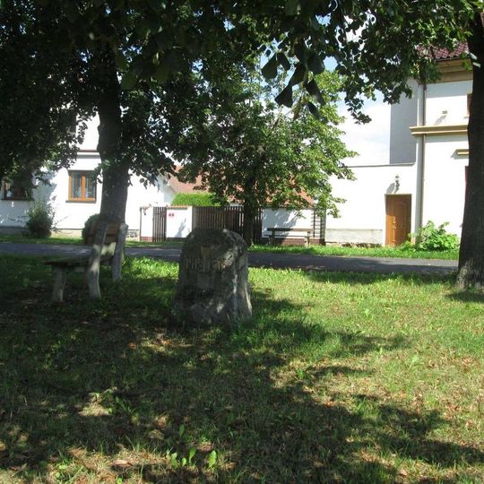 Památník v Radobyčicích