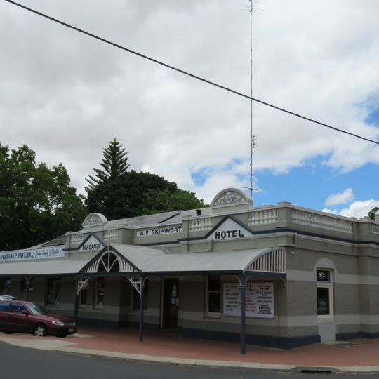 Dardanup Hotel
