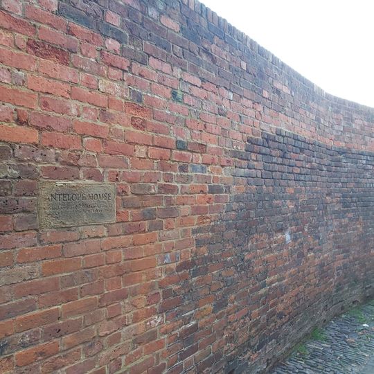 Boundary Walls To Numbers 14 And 15