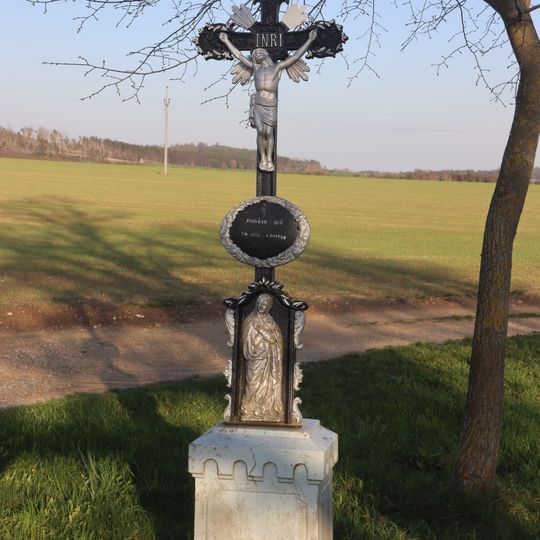 Kříž severně od Oponešic