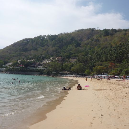 Nai Harn beach