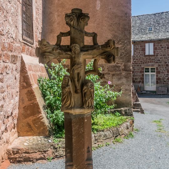 Croix de cimetière de Saint-Cyprien-sur-Dourdou