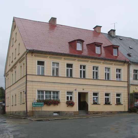 15 Market Square in Chełmsko Śląskie