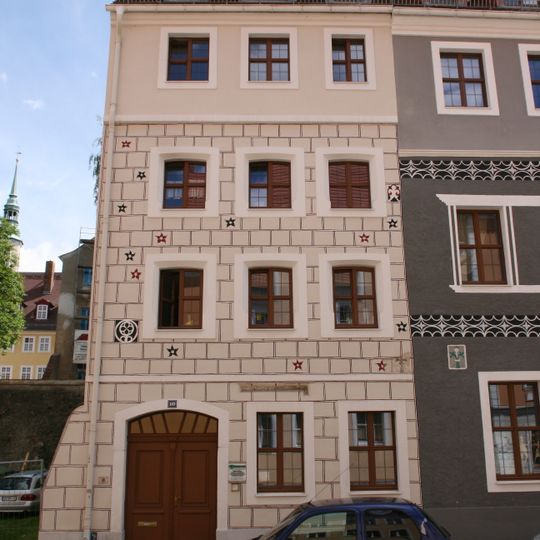 Wohnhaus in geschlossener Bebauung Langenstraße 10