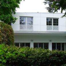 Bungalow Hubertusallee 25