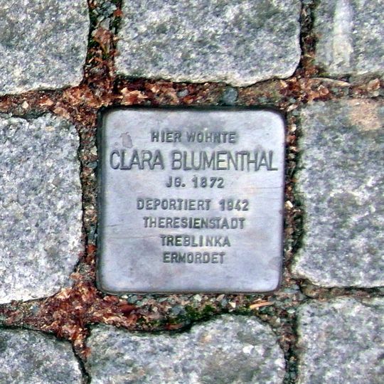 Stolperstein en memoria de Clara Blumenthal