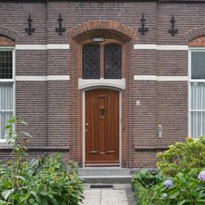 RK Pastorie, Neerloon