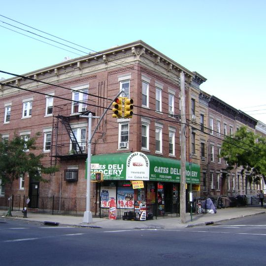 Cypress Avenue East Historic District