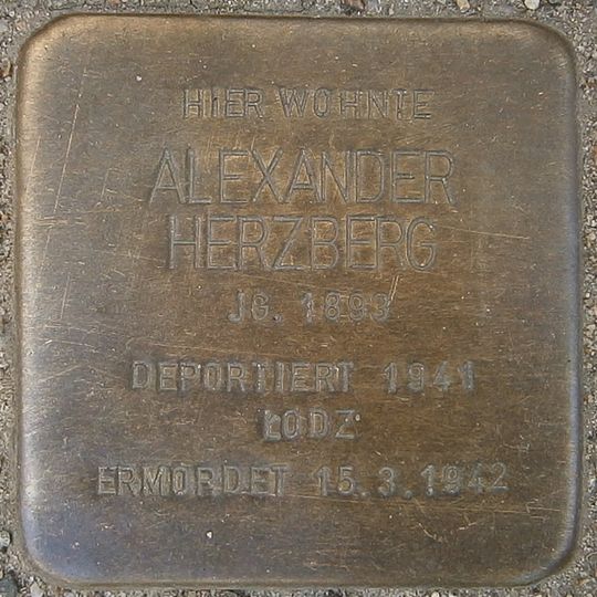 Stolperstein dedicated to Alexander Herzberg