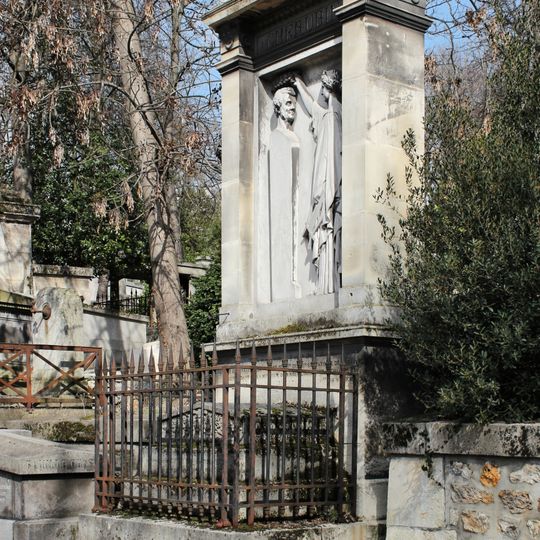 Luigi Cherubini's tomb