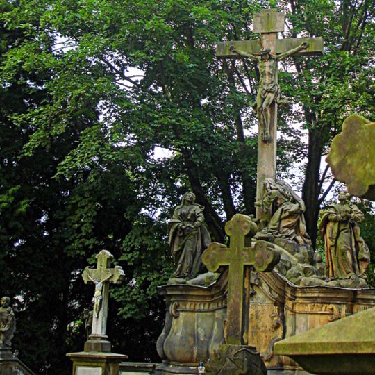 Cmentarz klasztorny w Krzeszowie