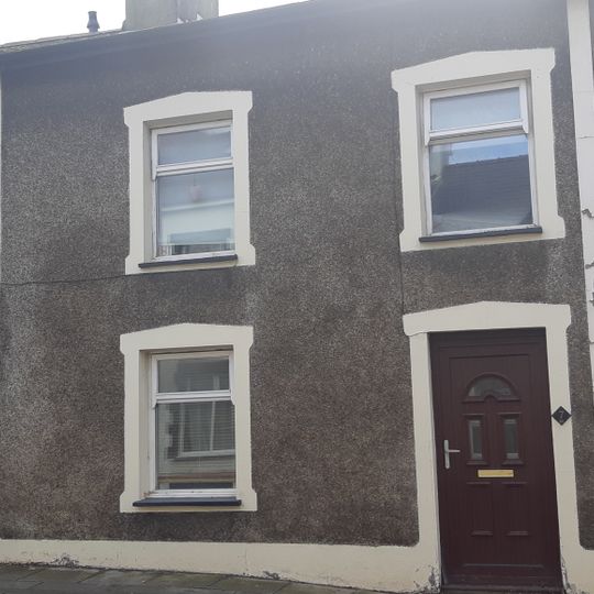 No.7 Maengwyn Street, Tywyn