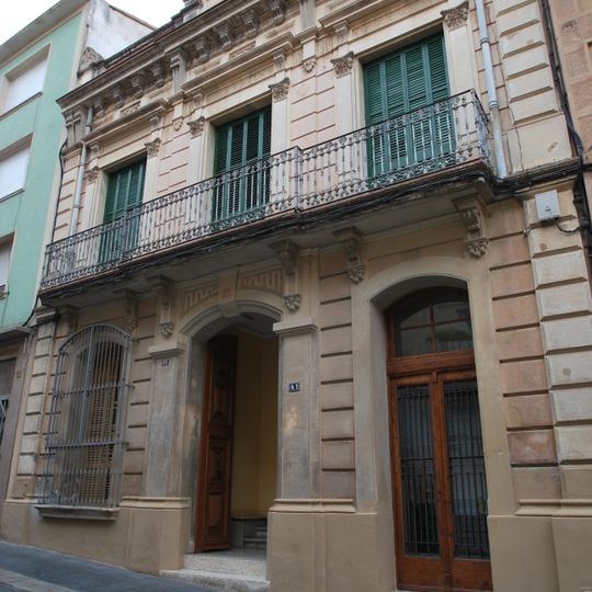 Casa Comelles