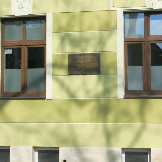 Pamětní deska profesorů gymnázia v Mladé Boleslavi