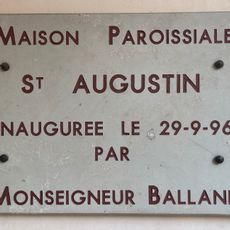 Commemorative plaque