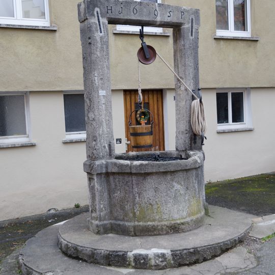 Brunnen