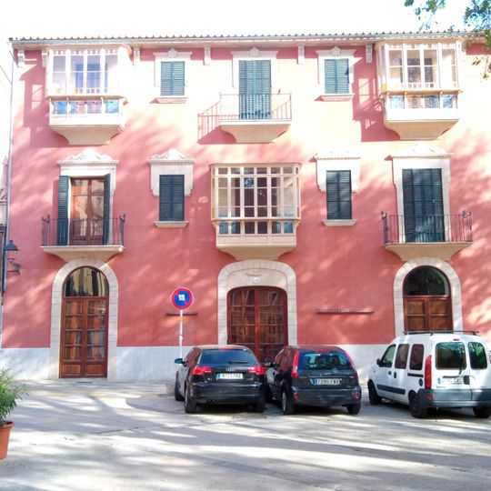 Habitatge a la plaça de la Drassana