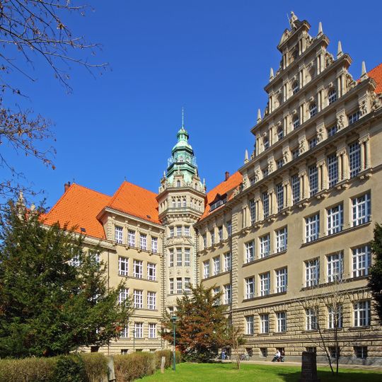 Carl-von-Ossietzky-Gymnasium