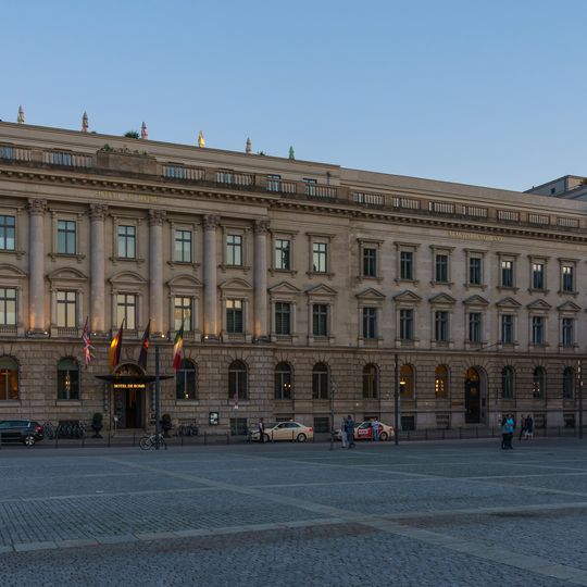 Dresdner Bank building