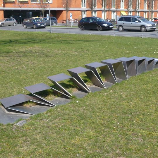 Sculpture at Klinikum Friedrichshain