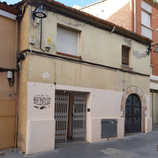 House in carrer Rectoria, 5-7