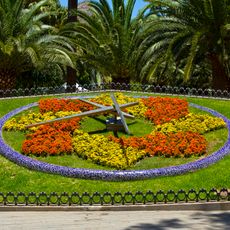 Flower clock