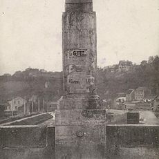 Monument à Jean Rouvet