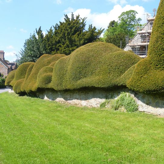 Churchyard Walls To South And East Of The Church Of St Mary Magdalen