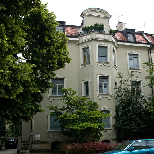 Mietshaus