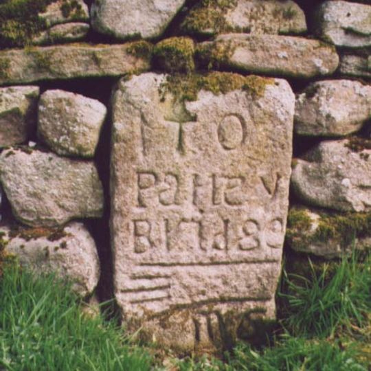 Milestone, Howgill N of Bardon Bridge