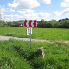 Kříž jižně od Nekmíře