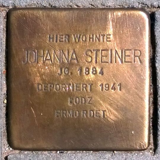 Stolperstein en memoria de Johanna Steiner