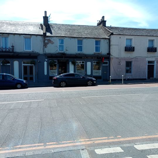 Edinburgh, Portobello Road, 6-7 Piershill Place, Public House