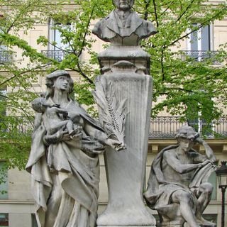 Monument to Auguste Comte