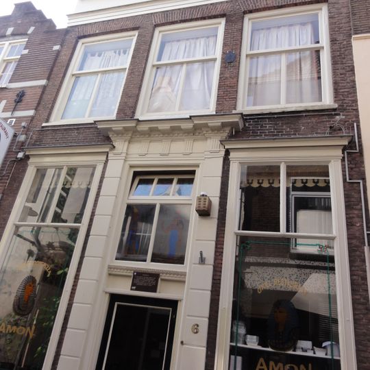 Kerkstraat 6, Tiel