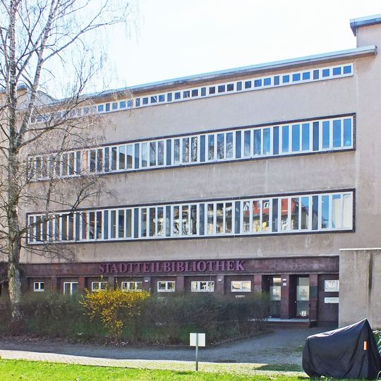 Stadtteilbibliothek „Walter Hofmann“