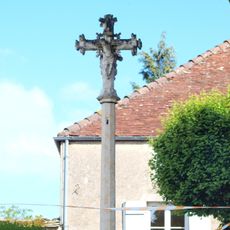 Croix et calvaire de Thoisy-le-Désert