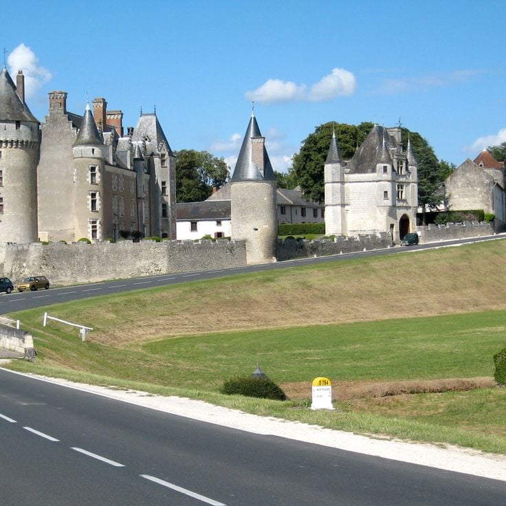 Schloss Montpoupon