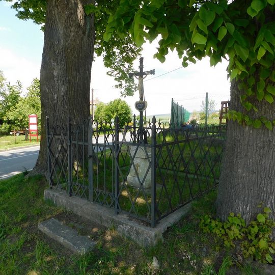 Kříž u domu č. 230 v Čejově