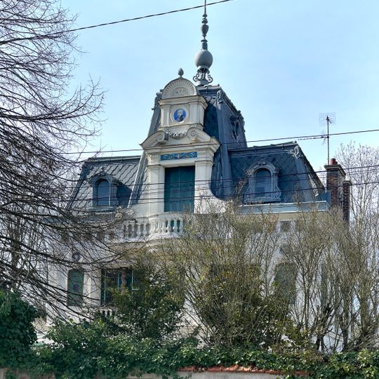 Maison la Boule d'Or