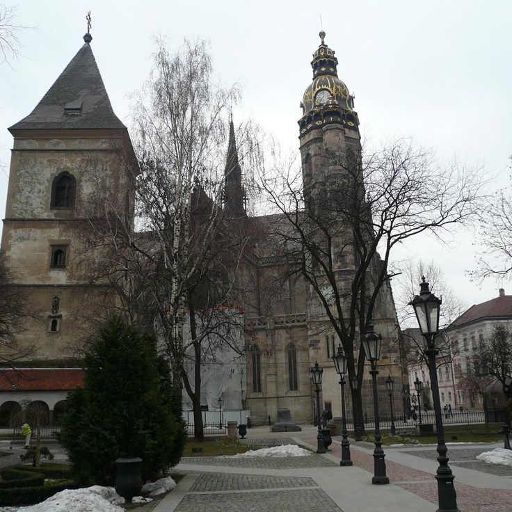 Catedral de Santa Isabel