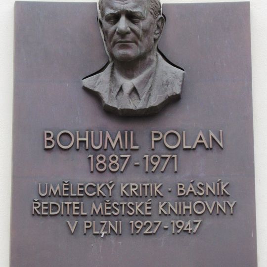 Pamětní deska Bohumilu Polanovi