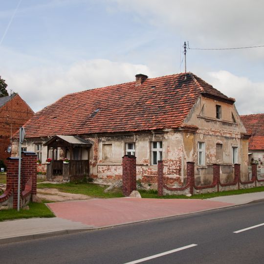102 house in Lubięcin