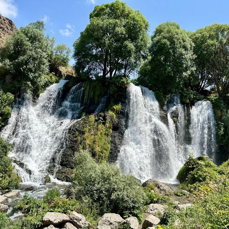 Shaki Falls