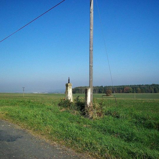 Kříž severně od Mrchojed