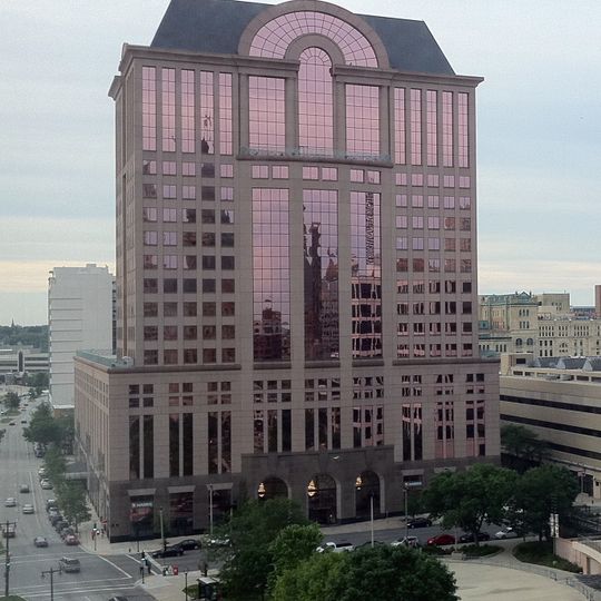 1000 North Water Street