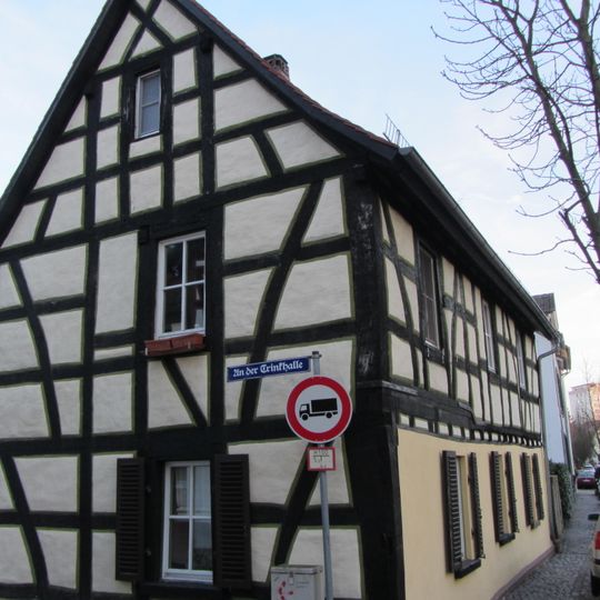 An der Trinkhalle 19